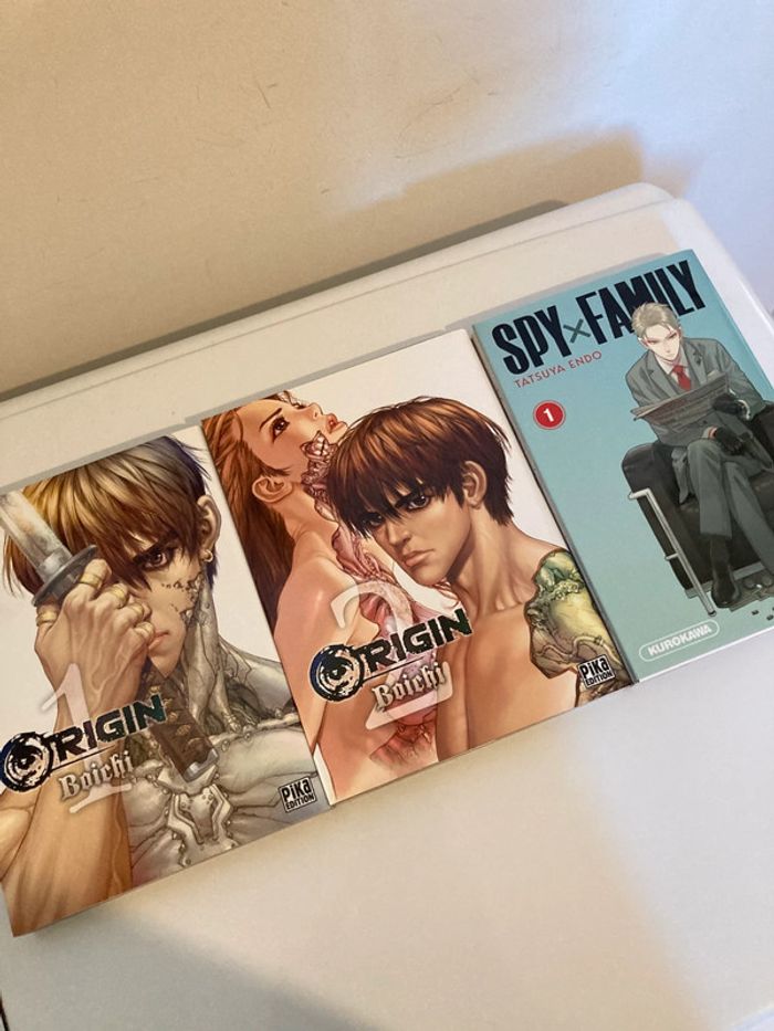 Lot Mangas Origin & Spy X Family - photo numéro 2
