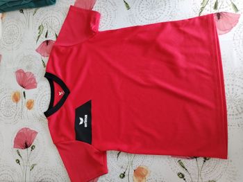 Tee shirt