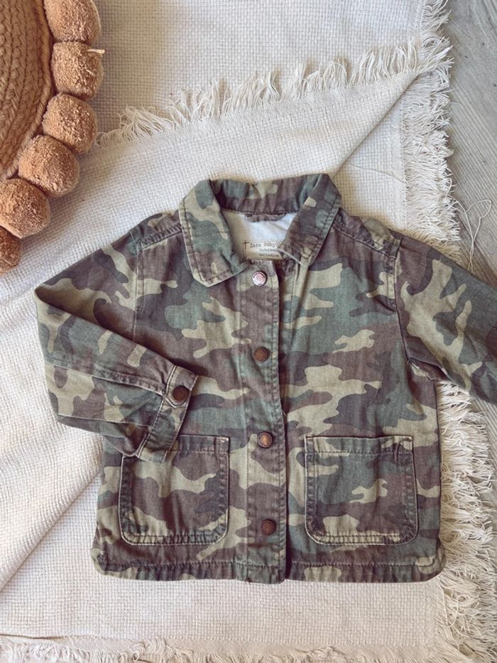 Veste militaire Zara avec cœur 12 18 86 - photo numéro 2