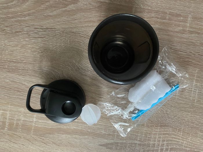 Bouteille shaker 300ml + boule + kit de nettoyage - photo numéro 3