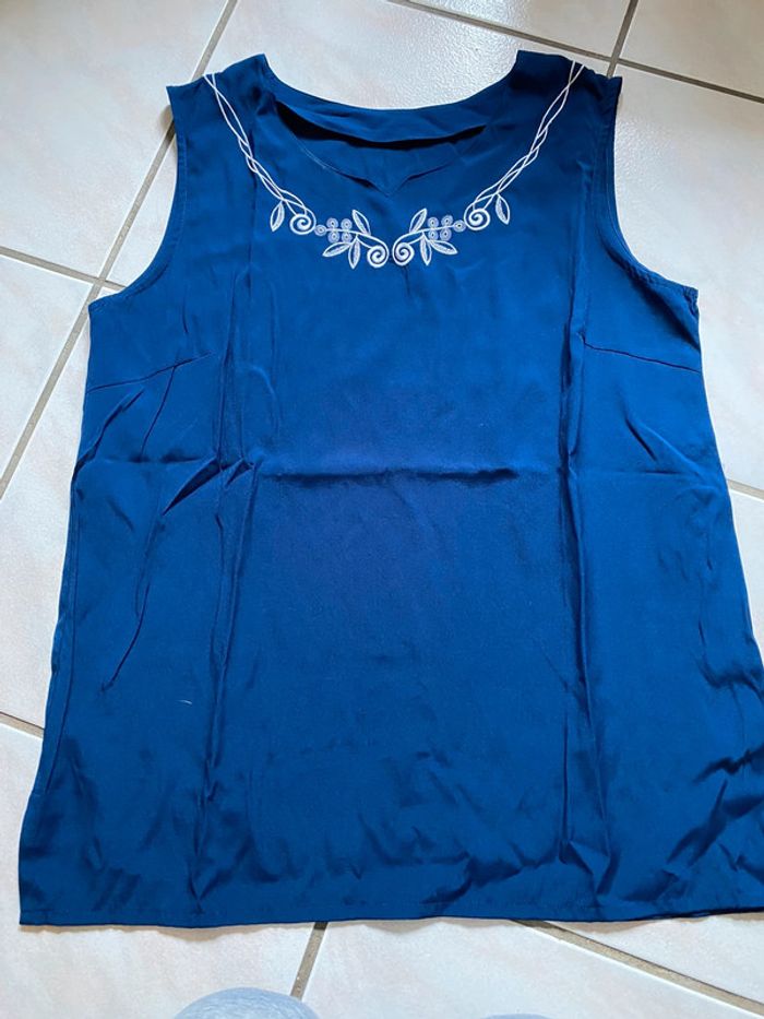 Blouse sans manche 42/44
