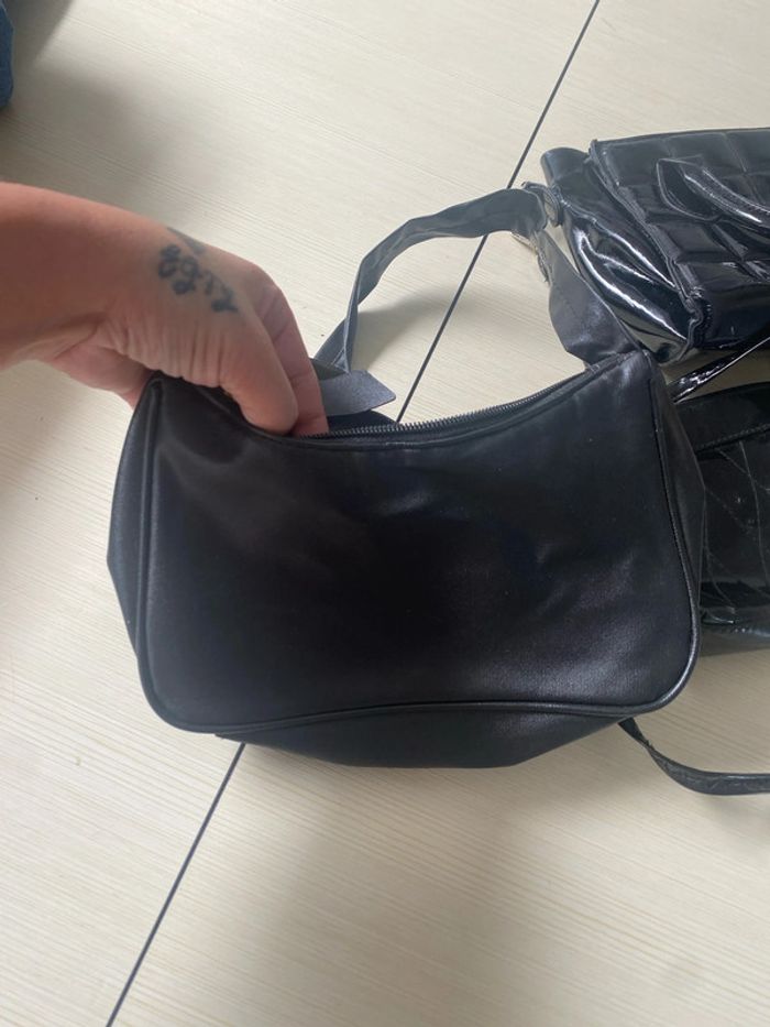 Deux sacs et une pochette - photo numéro 6