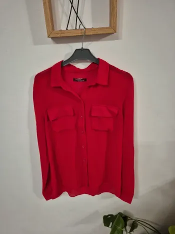 Chemisier rouge
