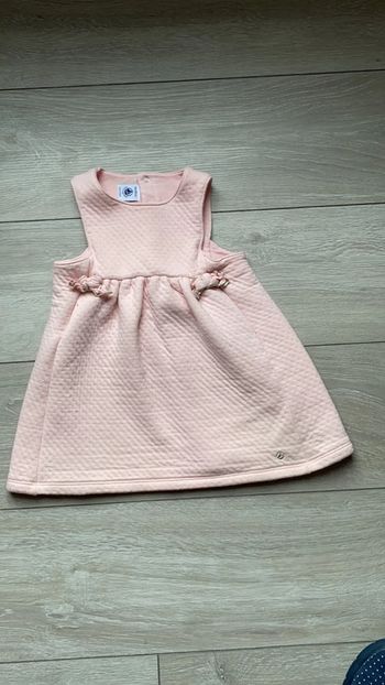 Robe petit bateau taille 18 mois