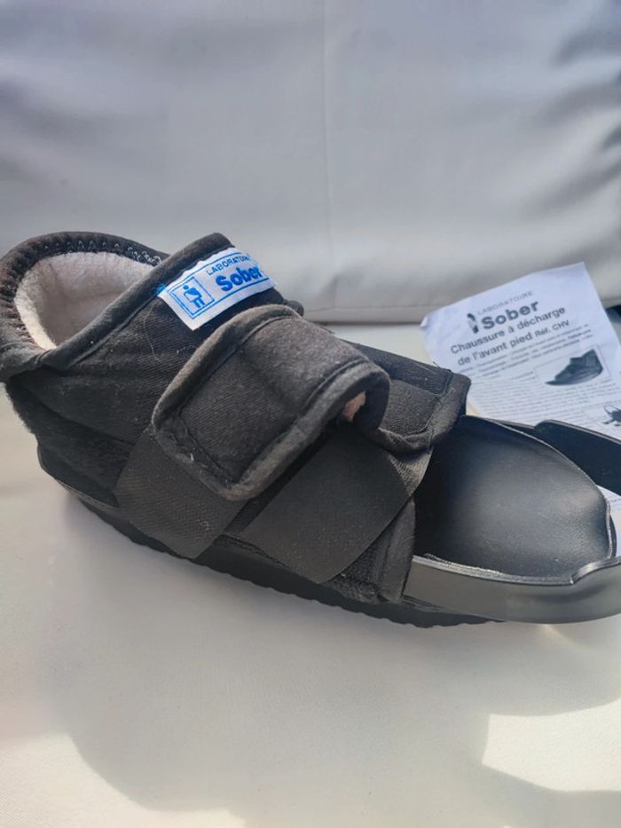 Chaussure a décharge a l avant pied taille 37 - photo numéro 2
