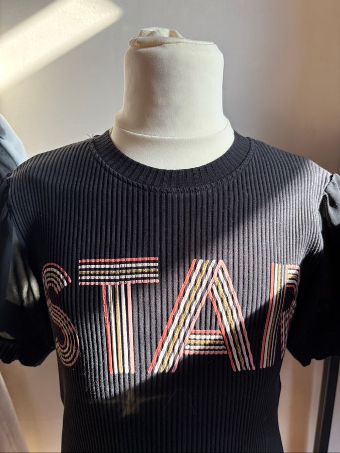 T shirt fille taille 128 - photo numéro 2