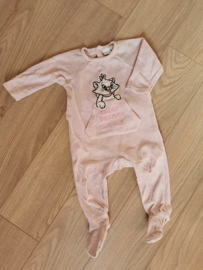 Pyjama Disney 18 mois - photo numéro 2