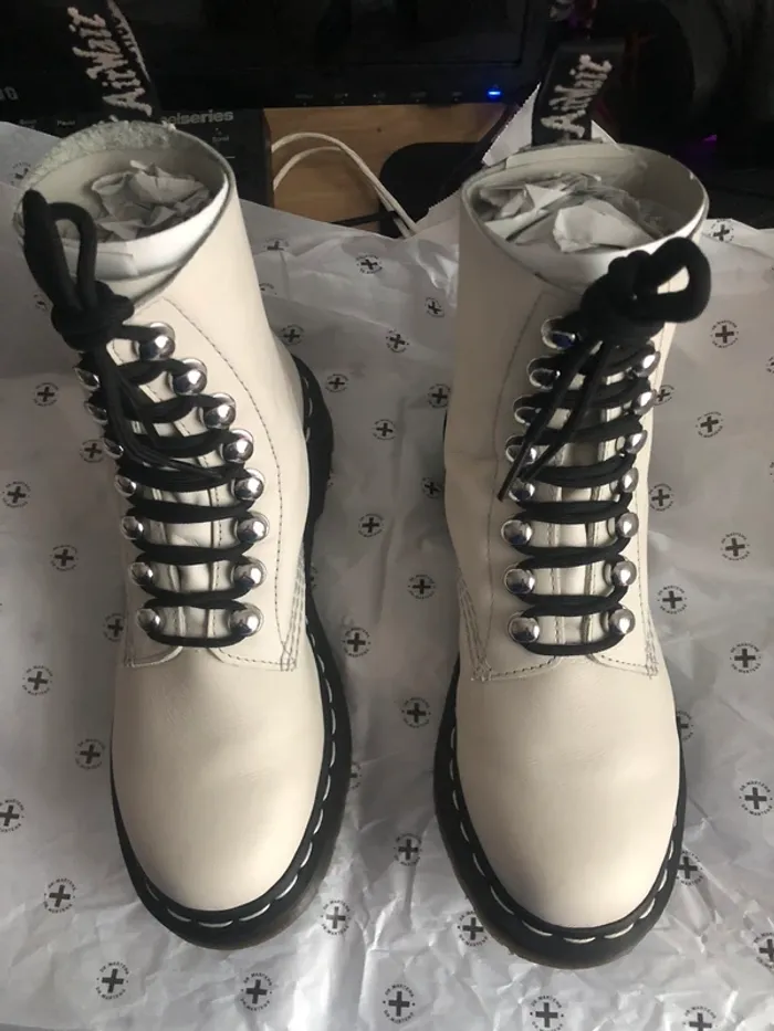Bottes Dr. Martens - photo numéro 8