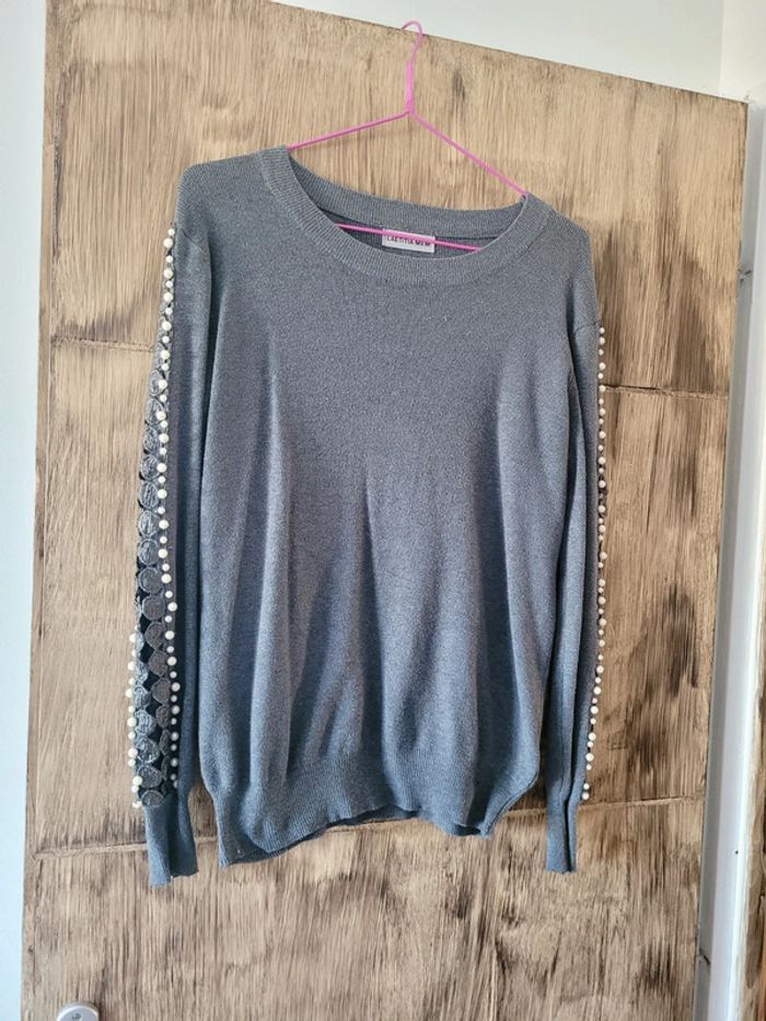 Joli pull avec perles
