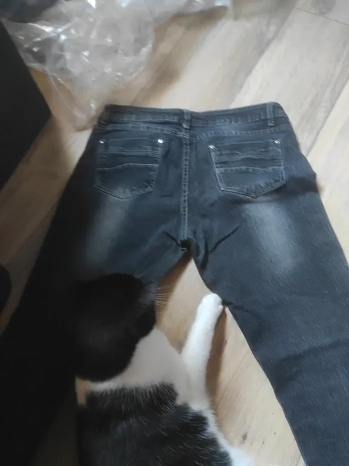 Jean taille 42 - photo numéro 5