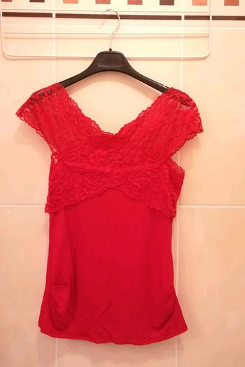 Tee-shirt avec haut en dentelle T36 - V92B