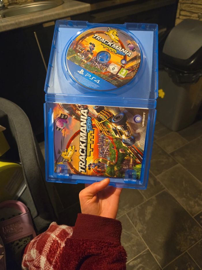 Jeu ps4 - photo numéro 4
