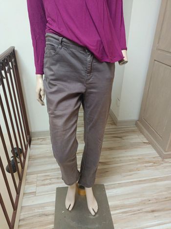 Pantalon gris Armand Thiery T42