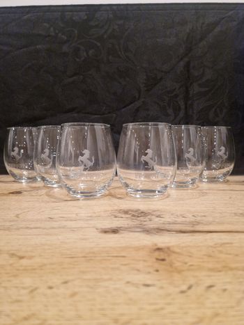 Verres a eau Ferrari