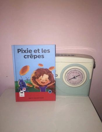 Livre 📖 Pixie et les crêpes mo's daughter 5€