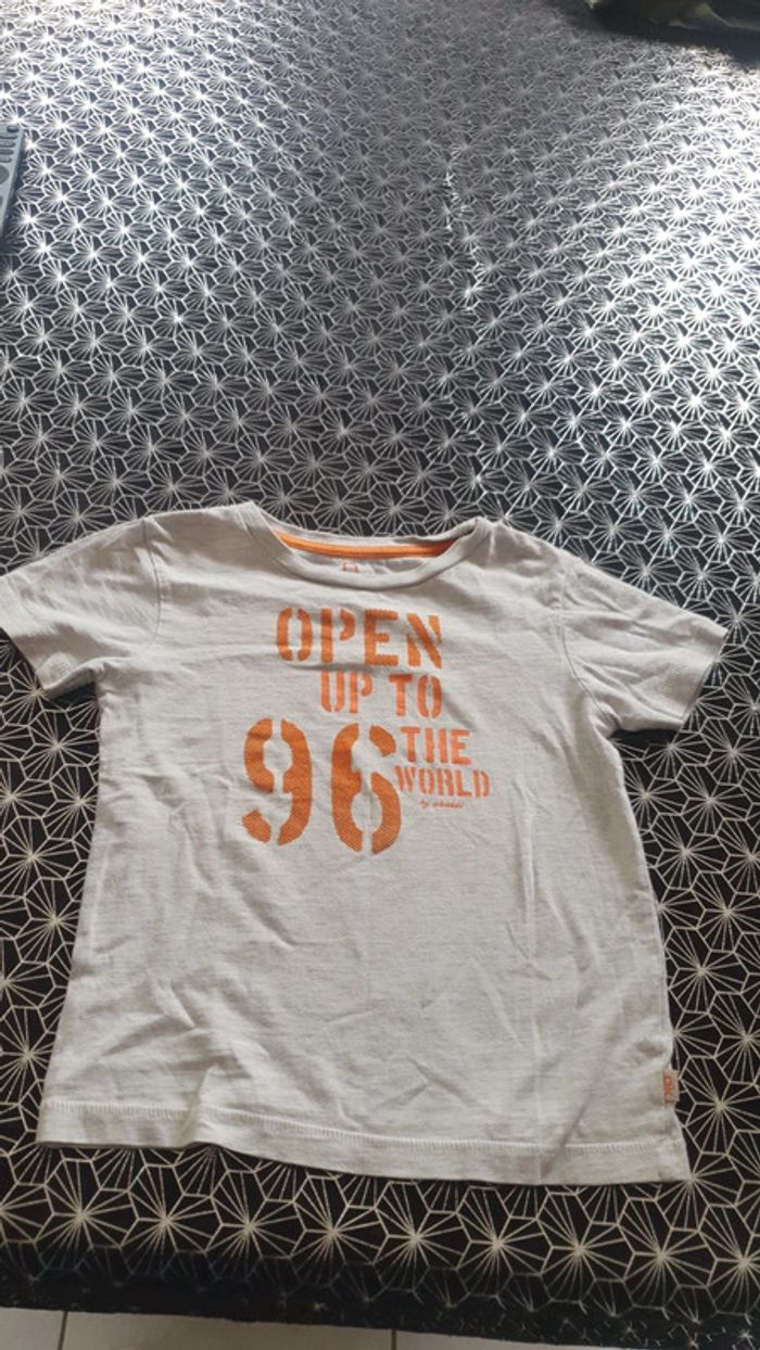 T shirt obaidi 3 ans