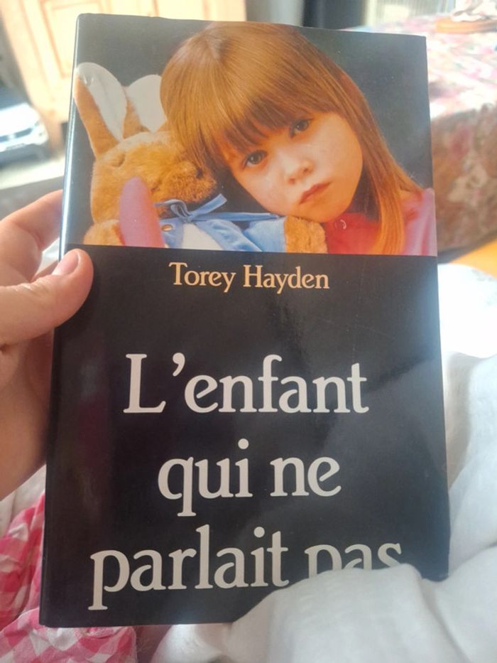 L'enfant qui ne parlait pas livre - photo numéro 2