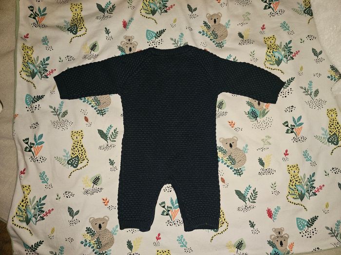 Combinaison 1 mois bébé - photo numéro 3