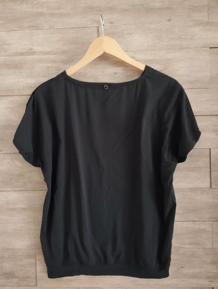 Blouse Bonobo noir devant transparent motif papillon TS - photo numéro 3