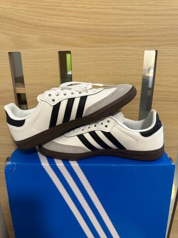Baskets Adidas Samba 38