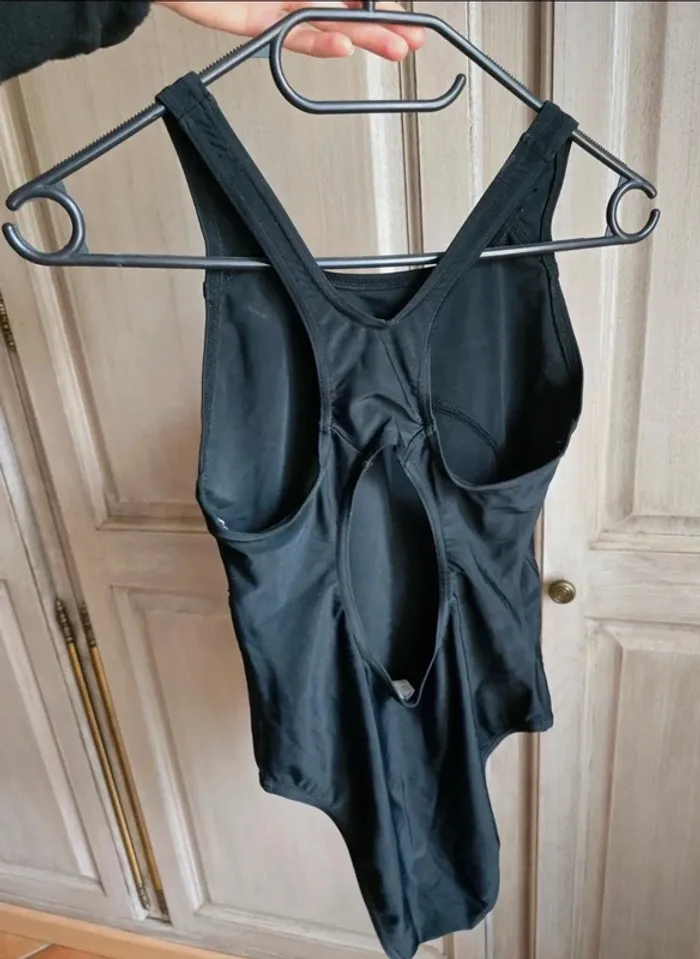 Maillot de bain 1 piece decathlon tribord taille 40 - photo numéro 4