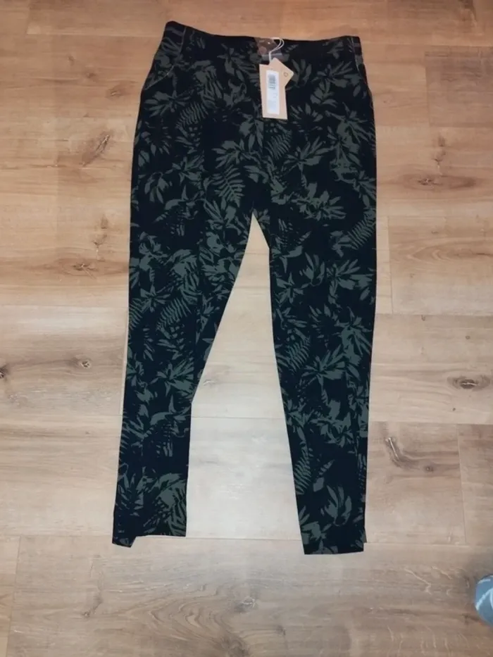 Pantalon Elora fleurie 38