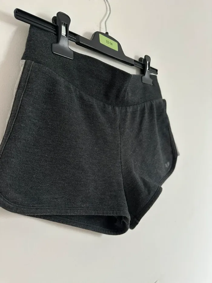 Short - photo numéro 2