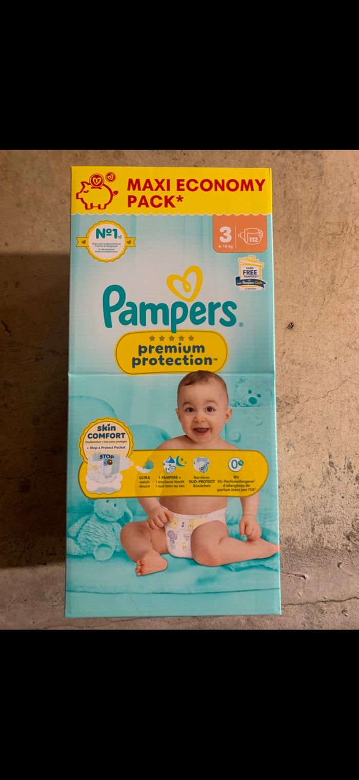 Couches pampers pack XXL BABY DRY et premium protection TAILLE 3,4,4+,5,5+, 6,6+, 7 et 8