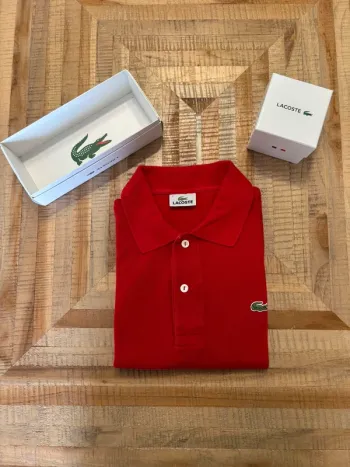 Polo Lacoste rouge