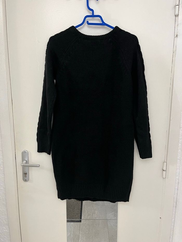 Robe noire - photo numéro 2