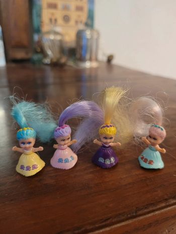 Vends lot de 4 mini pouces cuties 80s 90s