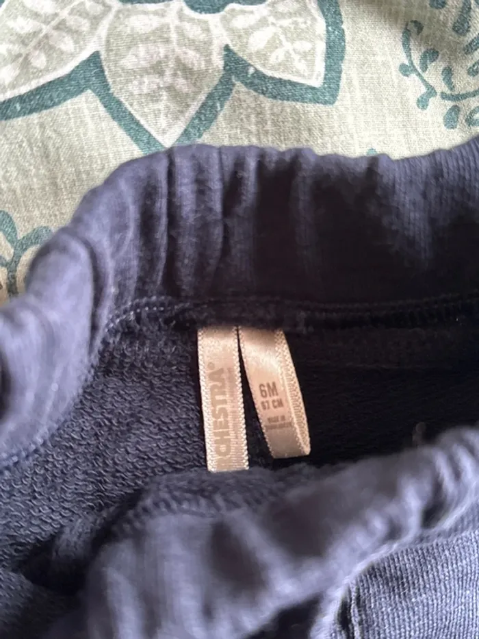 Short bleu marine - photo numéro 2