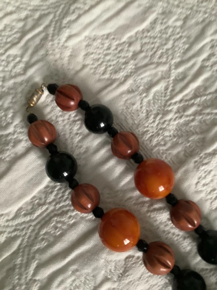 Sautoir bois et résine - photo numéro 2