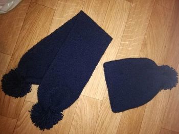 Bonnet écharpe tricotée main