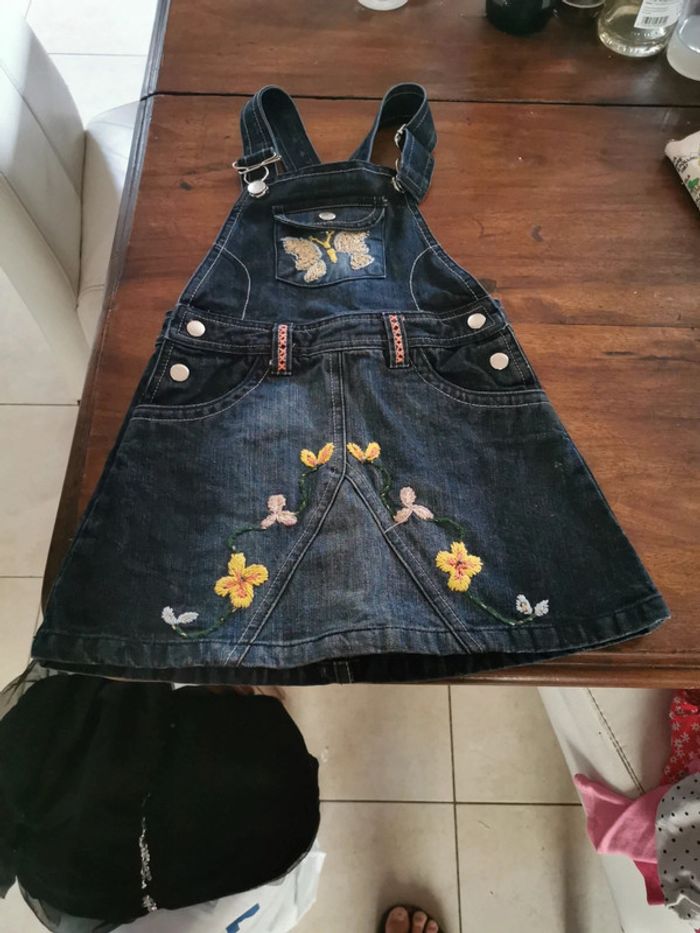 Jupe salopette en jean 1 er rôle en 6 ans