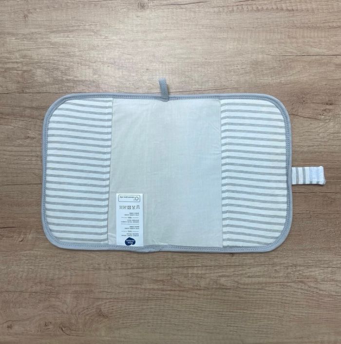 Protège carnet de santé - photo numéro 4