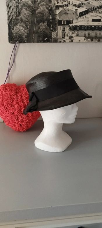 Chapeau vintage noir 57 cm