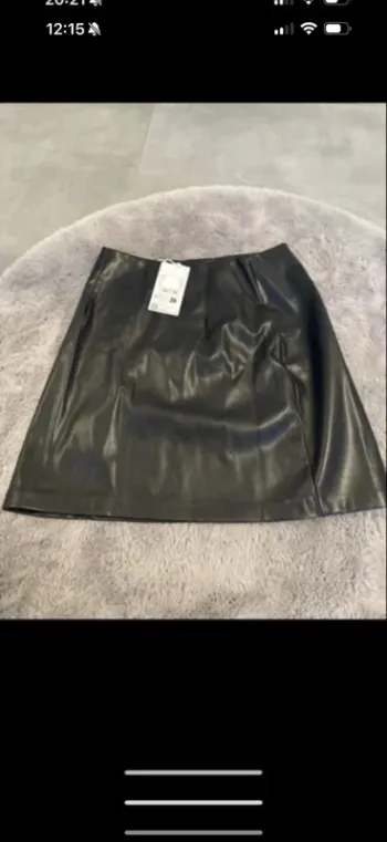 Mini jupe simicuir taille xs