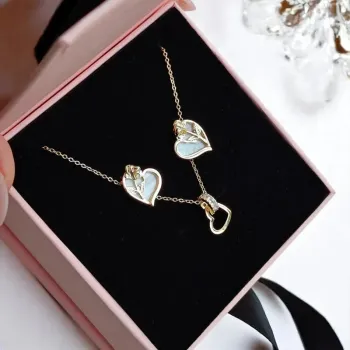 Parure "Cœur & Rose" en Acier Inoxydable Doré - Cadeau Idéal