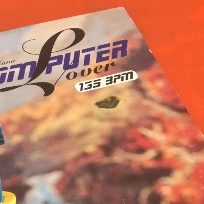 Vinyle Maxi 45 tours Feat. Luciana Computer Lover (1996) Panic Records 575 8771 - photo numéro 3