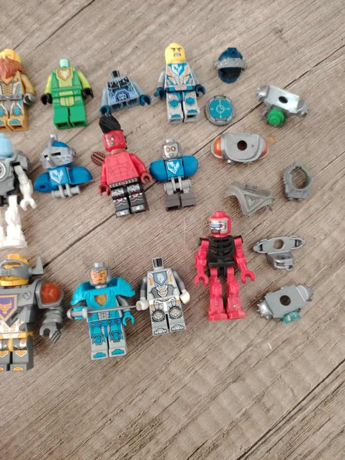 Lot vrac lego nexo knights figurines accessoires - photo numéro 4