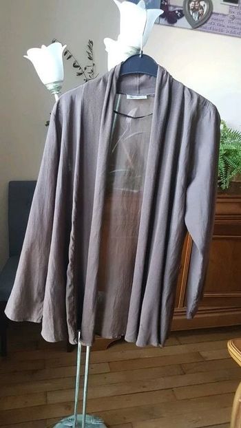 Gilet kiabi taille 40