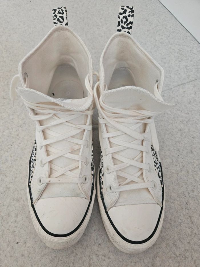Converse montante