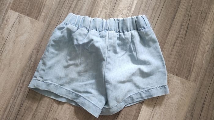 Short couleur jean