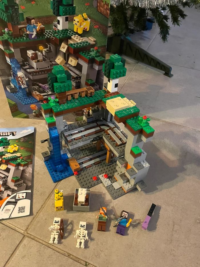 Lego Minecraft 21169 - photo numéro 2