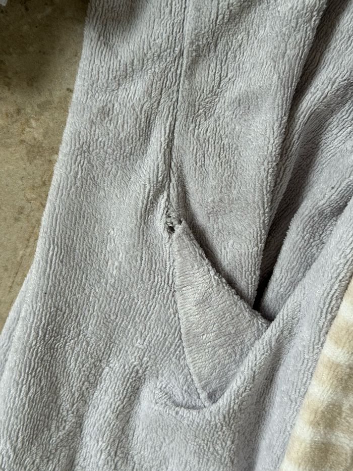 Lot pyjamas 18 mois - photo numéro 2