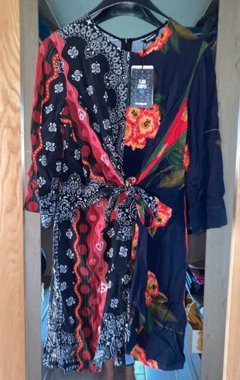 Robe dana desigual XL