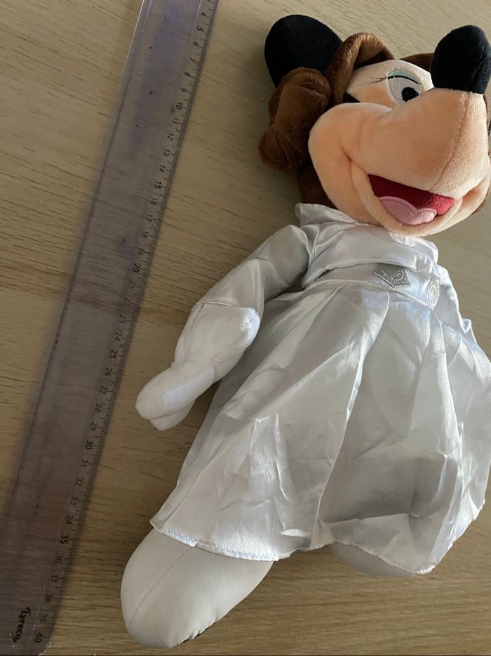 Peluche Disney disneyland Paris Minnie mouse star wars princesse Leia parks - photo numéro 3