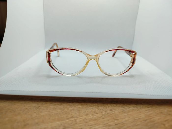 Lunettes de vue Essilor Vintage avec étui et clip solaire - photo numéro 2