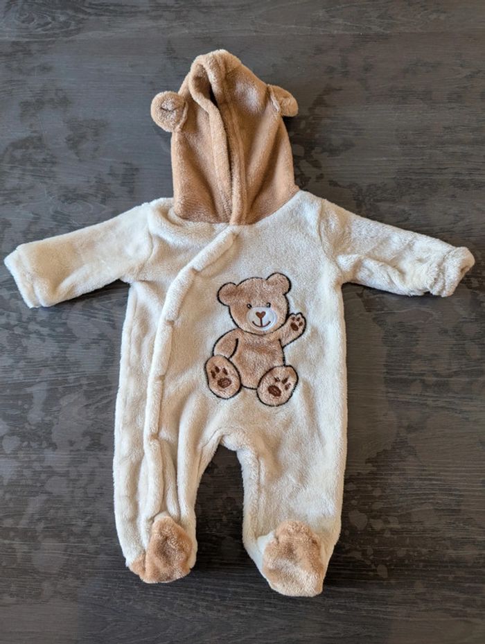 Combinaison ourson toute douce